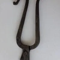 قیچی ورق بری قدیمی و سالم و کم کار