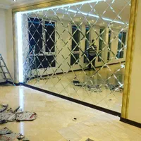خدمات شیشه بری وآیینه کاری بادستگاه CNC