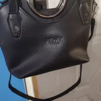 کیف|کیف، کفش، کمربند|تربت‌حیدریه, کاشانی|دیوار