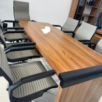 میز کنفرانس نو