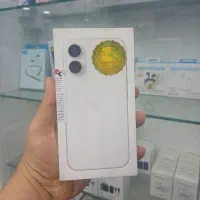 ایفون ۱۶ شرکتی پلم