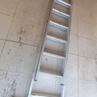 نردبان مخابراتی فوق سبک
