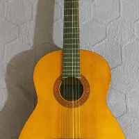 گیتار یاماها-C40