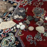 سنگ های درمانی و قیمتی