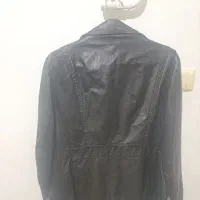 کت چرم درحد نو|لباس|صحنه, |دیوار