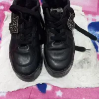 کفش دخترانه شماره ۳۸،۴۰ ویک جفت چکمه