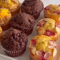 شیرینی کیک خانگی برای دورهمی ها ومدارس بچه ها