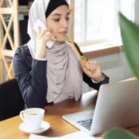 فروشنده خانم در گتوند