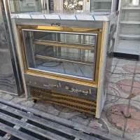 یخچال   میو و جگرکی یک متری درحدنو