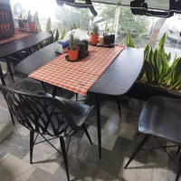 میز و صندلی