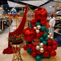 دیزاین بادکنک آرایی شب یلدا.