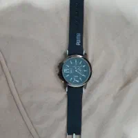 ساعت و عینک آفتابی