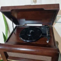 فروش یک عدد رادیوگرام چوبی کلاسیک walter با میز|سیستم صوتی خانگی|سقز, |دیوار