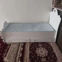 تخت خواب نوجوان نونو