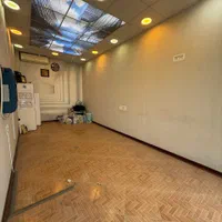 مغازه ۲۵متری/فول بازسازی/براصلی استادمعین،پستک