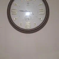 ساعت دیواری