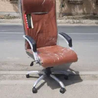 تعمیرات صندلی جکدار  .تعمیر کار صندلی  .در محل