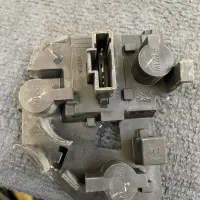 جا ذغالی لامپ چراغ عقب ۲۰۷مدل پایین