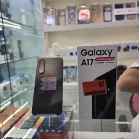 Samsung Galaxy A17 128/4 یک ماه کار  زیر قیمت
