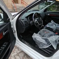 دنا پلاس ۹۷ دنده ای با سانروف|خودرو سواری و وانت|تهران, سیمای ایران|دیوار