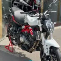 بنلی ۲۵۰ دوسیلندر خشک مدل ۱۴۰۳