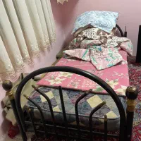 تخت خواب فروژه تشک پتو بالشت
