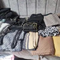 تعدادی شال کاملا نو