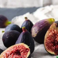 آغاز پیشفروش نهال انجیر گلابی درشت|خدمات باغبانی و درختکاری|خمینی‌شهر, |دیوار