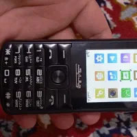گوشی ساده تمیز