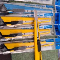 کاتر یا تیزبر فلزی و پلاست|لوازم التحریر|سنندج, |دیوار