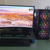 کیس و مانیتور گیمینگ و طراحی