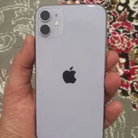 گوشی آیفون ۱۱ نرمال