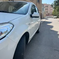 ساندرو اتوماتیک مدل ۹۷|خودرو سواری و وانت|اصفهان, آبشار|دیوار