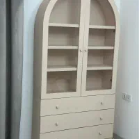 کتابخانه یا کمد