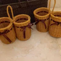 هنر|ظروف نگهدارنده، پلاستیکی، یک‌بارمصرف|مشهد, توس (بلوار توس)|دیوار