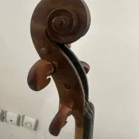 ویالن Renato 300 طرح باروک