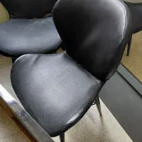 صندلی چرمی مشکی