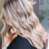 جشنواره ویژه روز زن تا یلدا رنگ و لایت رنگ و مش|خدمات آرایشگری و زیبایی|فردیس, فردیس|دیوار