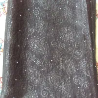 شال مشکی