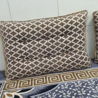 پنج عدد پشتی کیفیت عالی