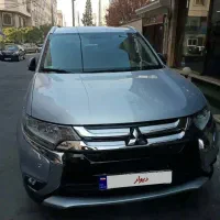 میتسوبیشی اوتلندر ۲۰۱۷ تیپ ۵