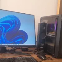 فروش کیس و مانیتور