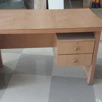 میز مدیریت ودفتری