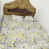 تخت خواب دو نفره همراه تشک فنری و کفی هاش