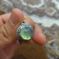 انگشتر نقره یاقوت سبز