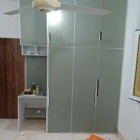 طراحی و نصب انواع کابینت و کمد دیواری