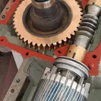 تعمیرات موتور گیربکس آسانسور