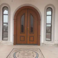 نصاب تخصصی انواع درب چوبی و ضدسرقت و upvc