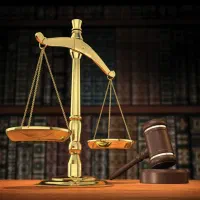 استخدام وکیل رسمی دادگستری پاره وقت با حقوق ثابت
