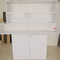 دکور کامل مغازه ام دی اف هایگلاس با وسایل جانبی